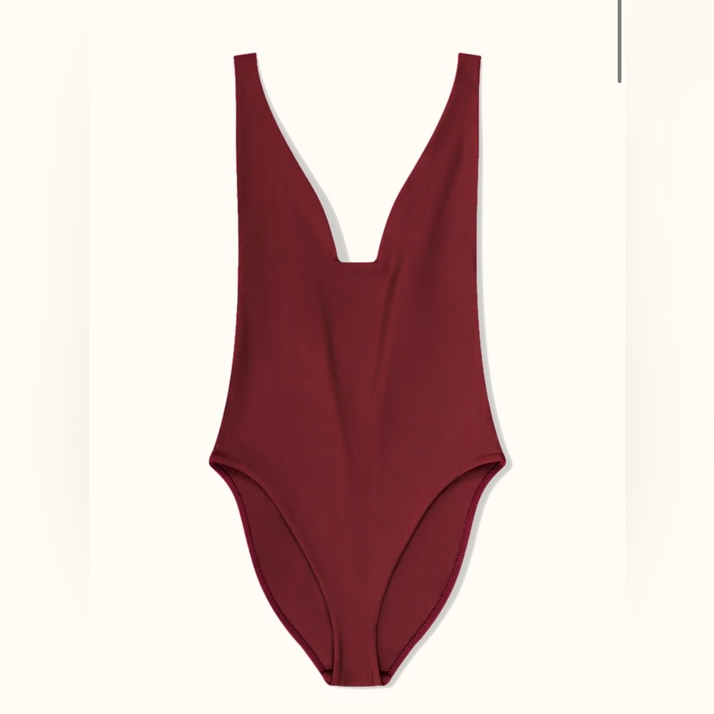 Galamaar Roe Maillot One Piece Swimsuit in Garnet